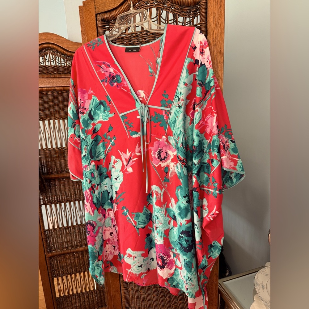 Designer Natori coral caftan dress with Short Sleeves and Tie Front